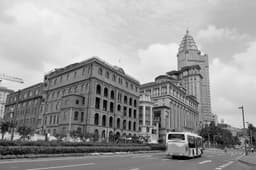 London School of Economics (LSE)